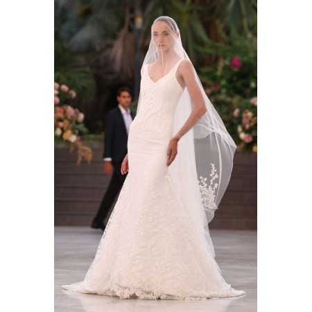 Vestido Novia Esmeralda | Silueta Sirena, Encajes y Perlas