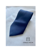 Corbata lisa en color azul marino