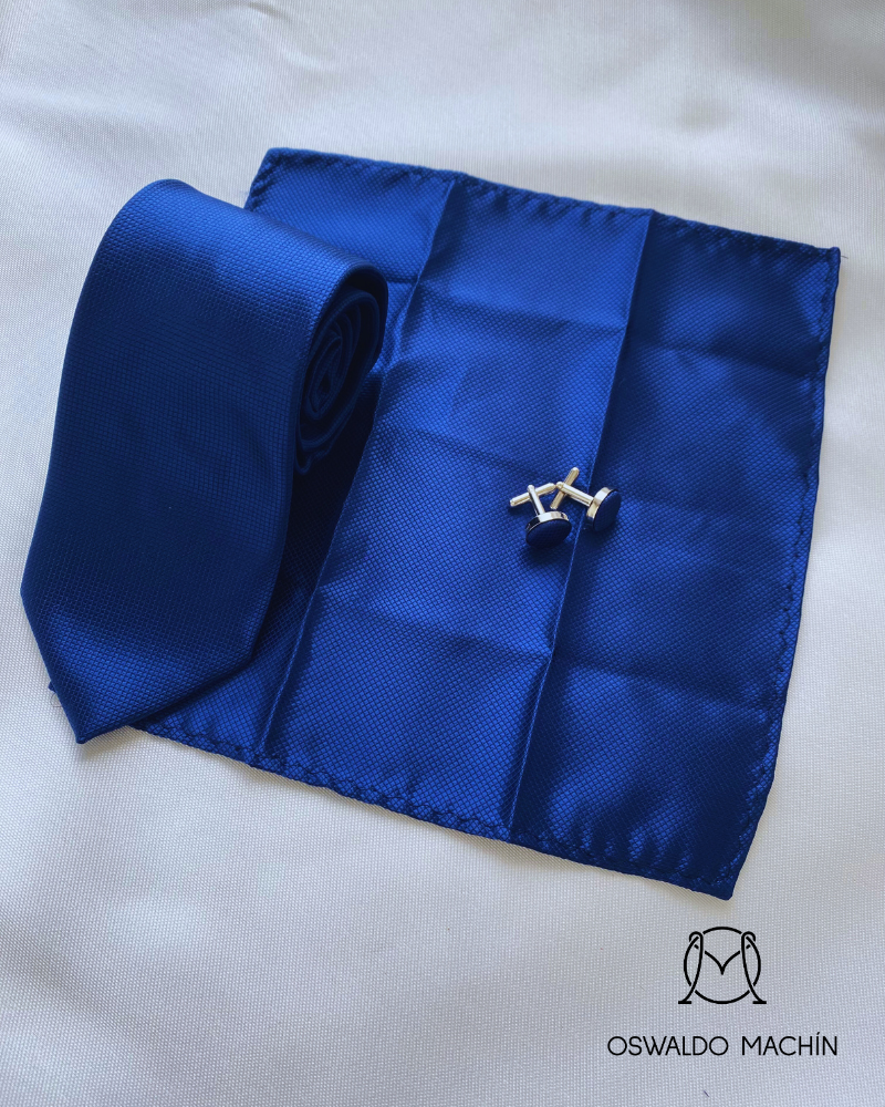 Pack corbata, pañuelo y gemelos en color azul marino