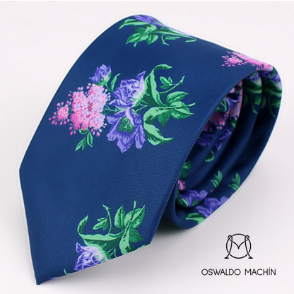 Corbata azul marino con estampado floral