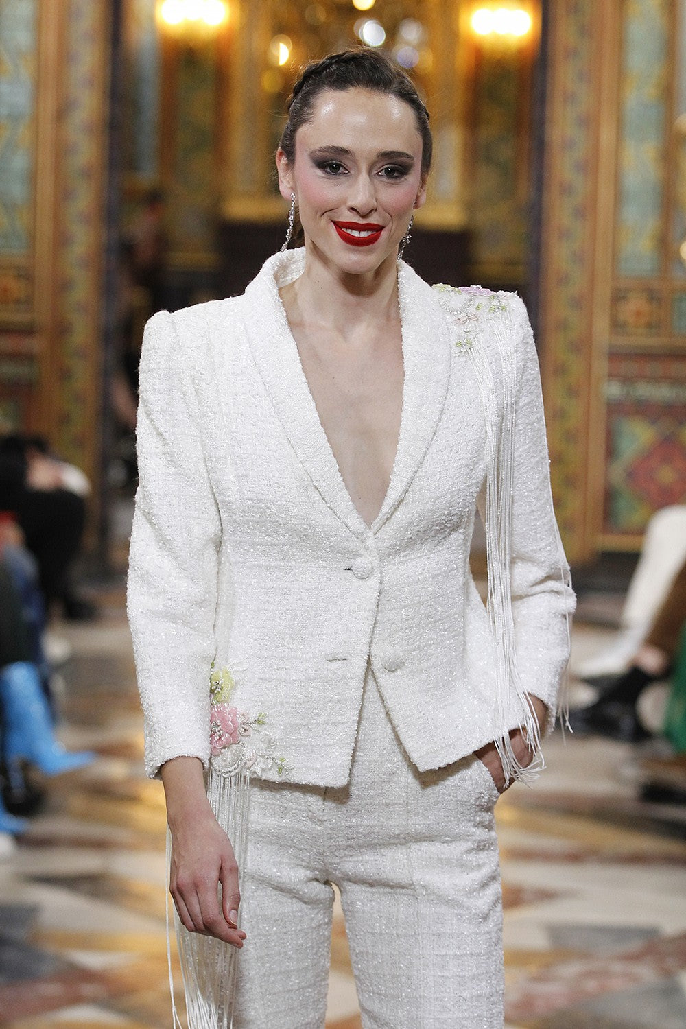 TRAJE SASTRE