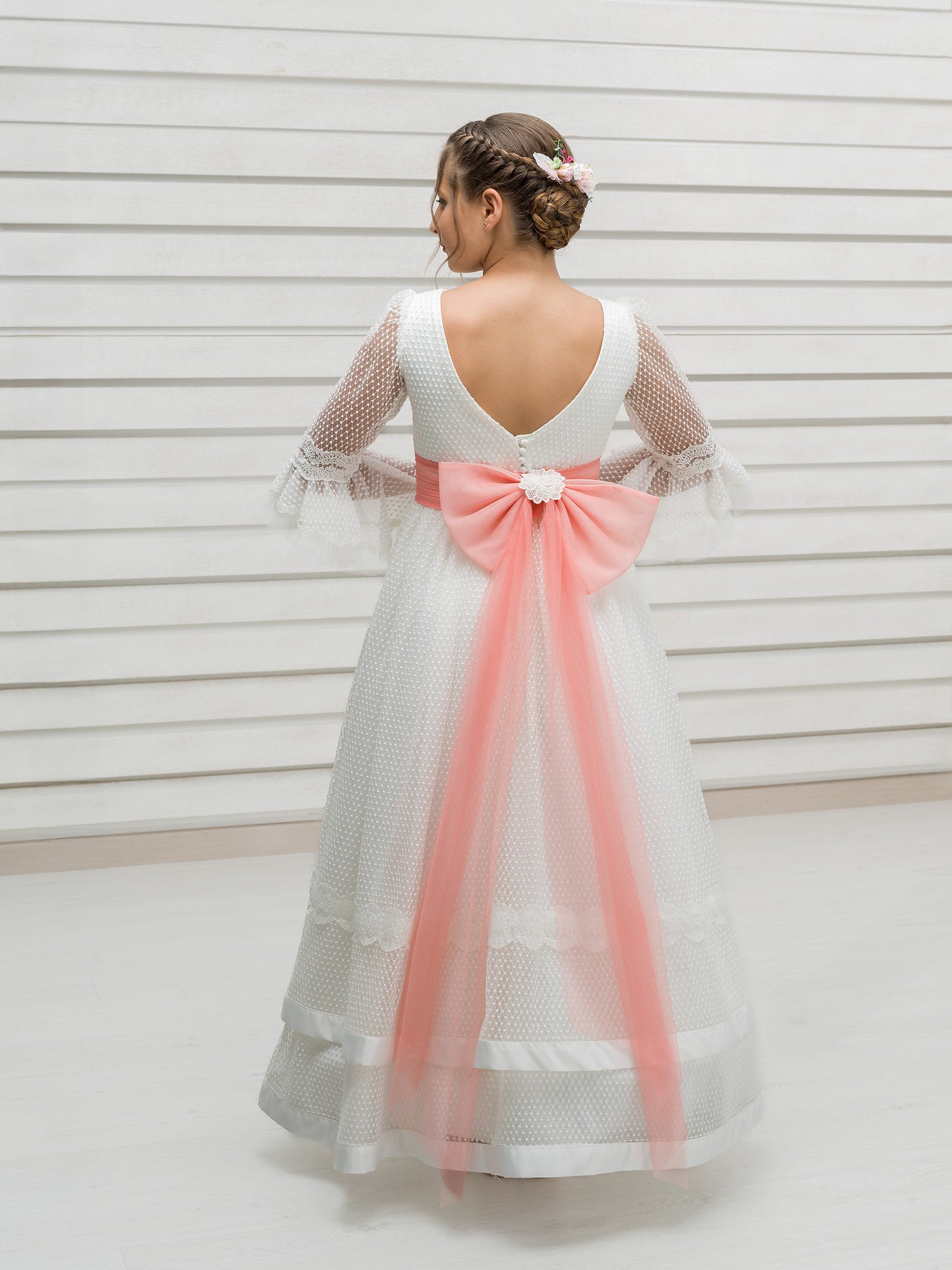 HIERBABUENA | Vestido de Comunión Romántico en Plumeti Geométrico