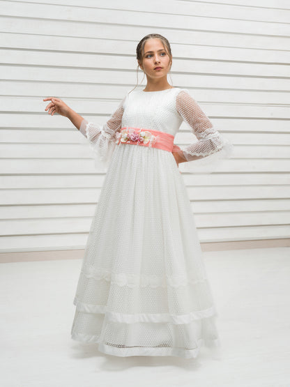 HIERBABUENA | Vestido de Comunión Romántico en Plumeti Geométrico