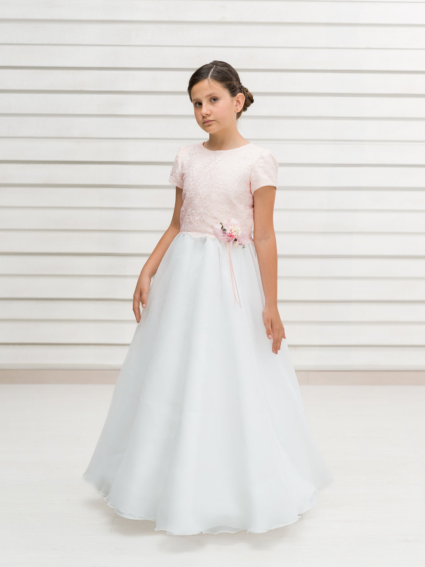 HANNA | Vestido de Comunión Bicolor en Tul Bordado y Gazar de Seda