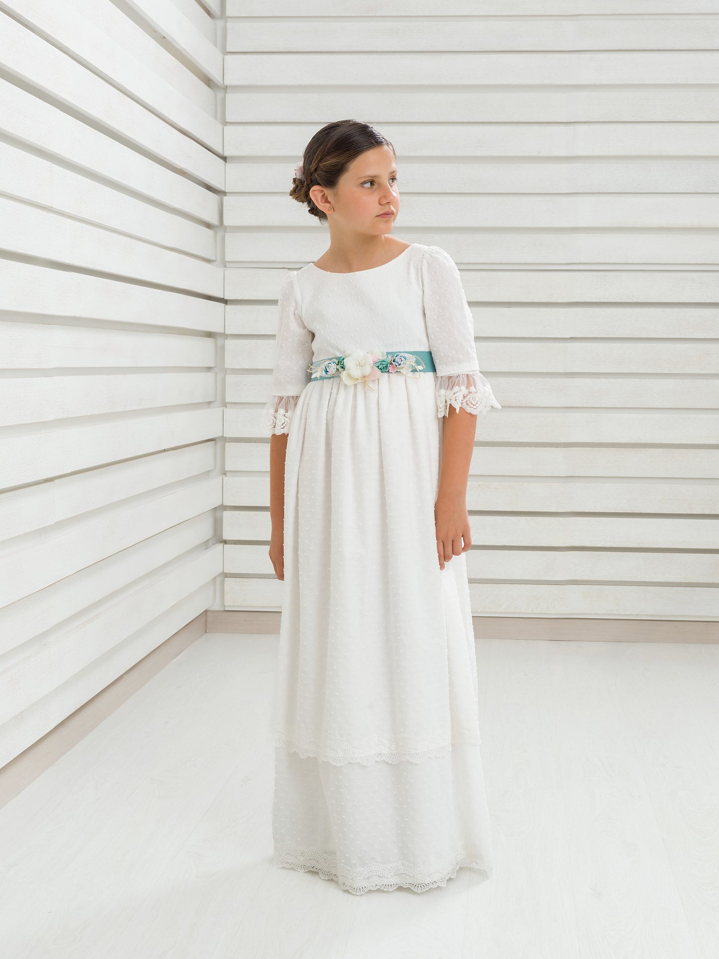 HILO | Vestido de Comunión Natural en Algodón Plumeti