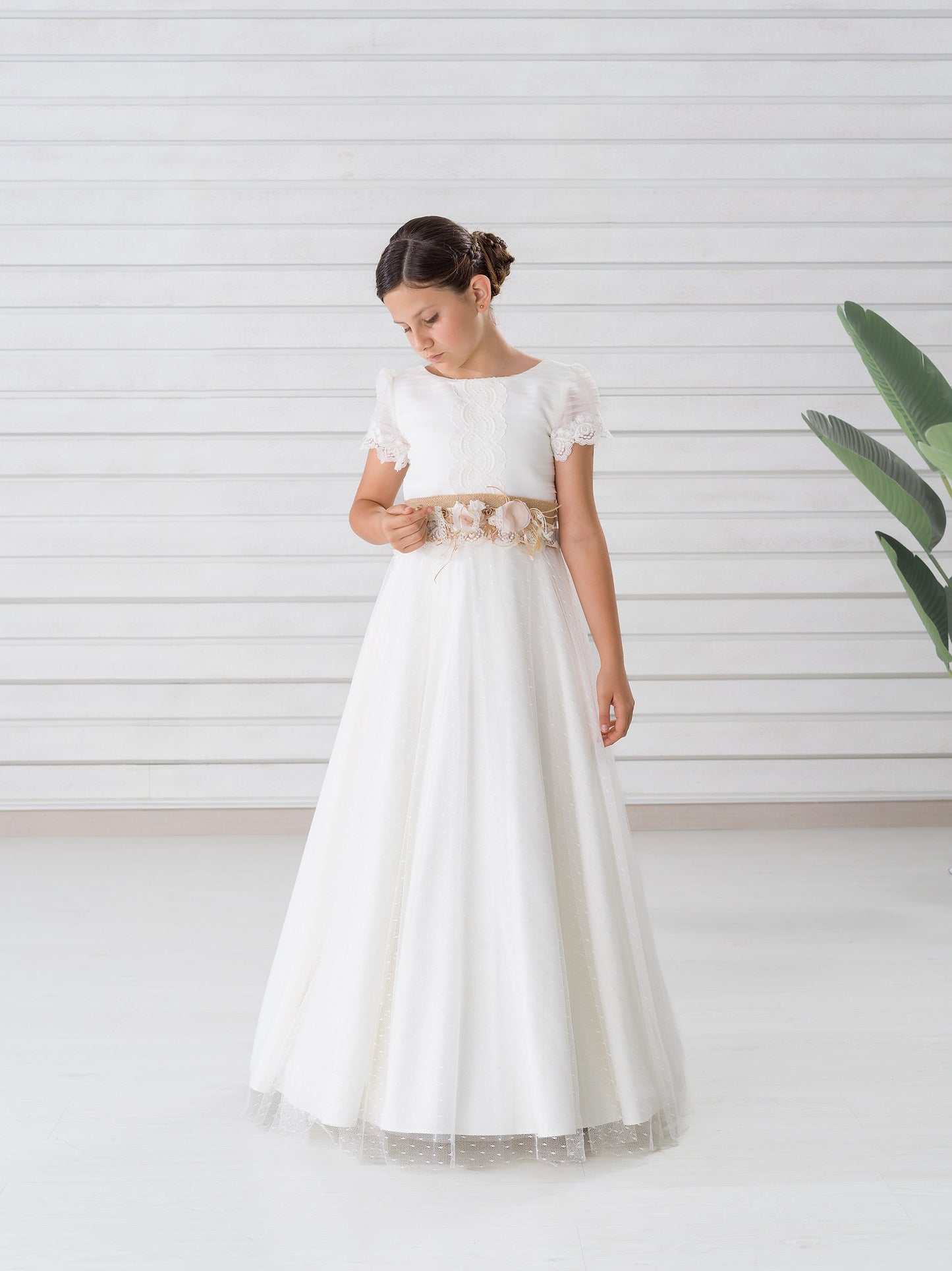 HADA | Vestido de Comunión Romántico con Toque Rústico Natural