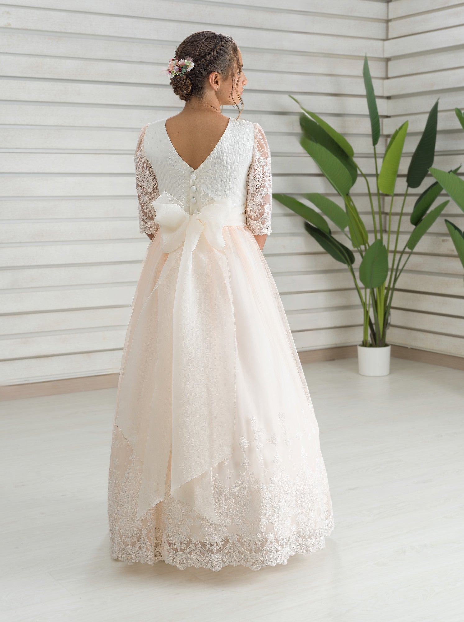 HORTENSIA | Vestido de Comunión Romántico en Tul Bordado Rosa Melocotón y Blanco