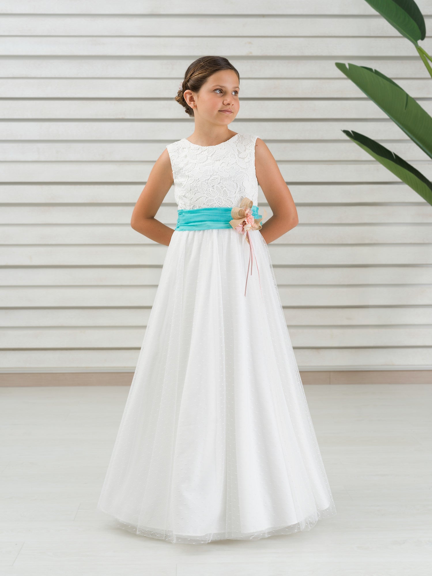 HELENA | Vestido de Comunión Romántico con Detalles Azul Pastel