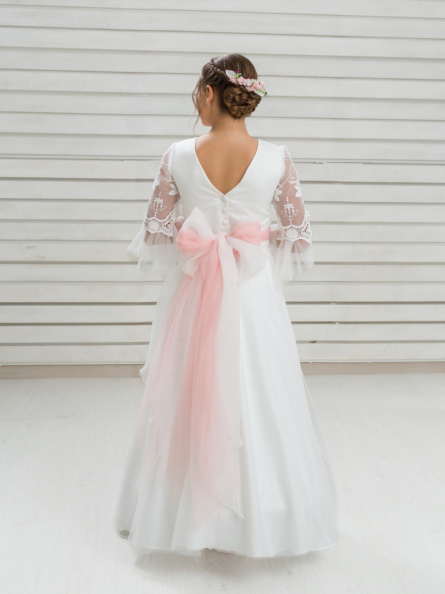 HERMINIA | Vestido de Comunión Romántico con Volantes y Lazada de Gazar